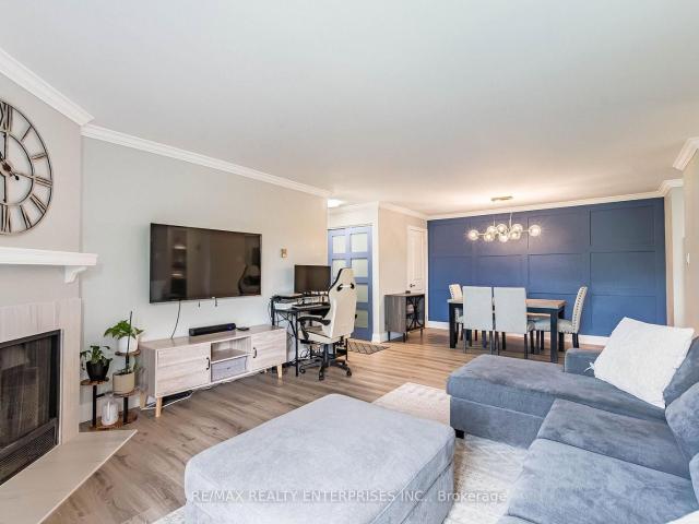 Condo for sale in Oakville, Ontario