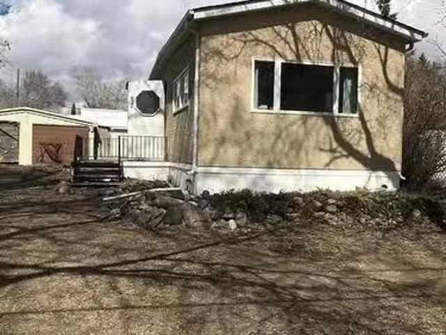 House for sale in Oxbow, Saskatchewan