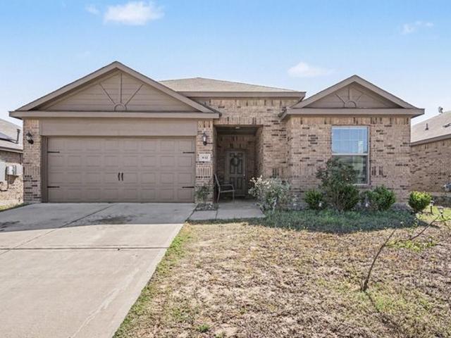 House for sale in Ellis, Texas