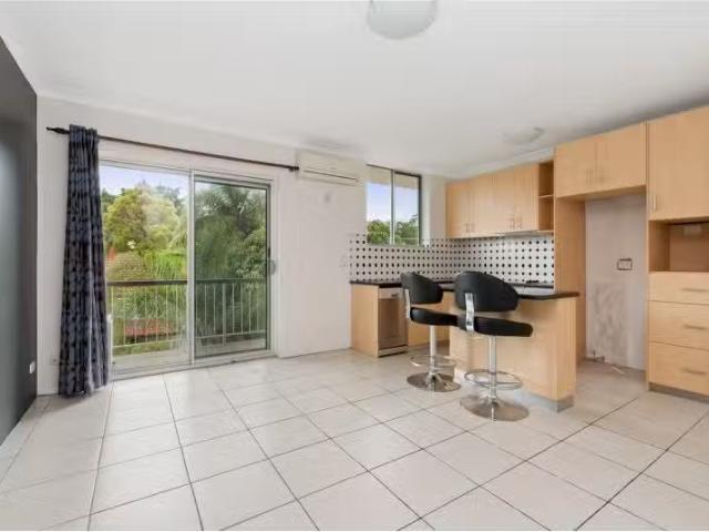 Apartment for rent in Toombul, Queensland