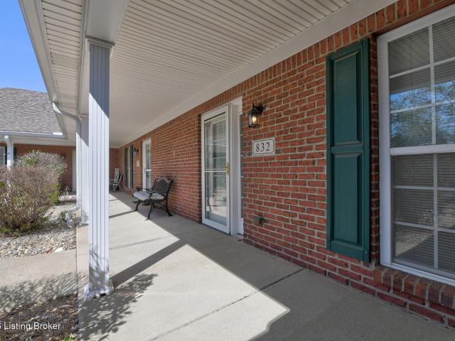 Condo for sale in Simpsonville, Kentucky