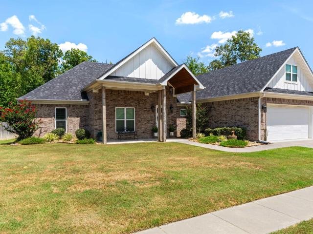House for sale in Ark