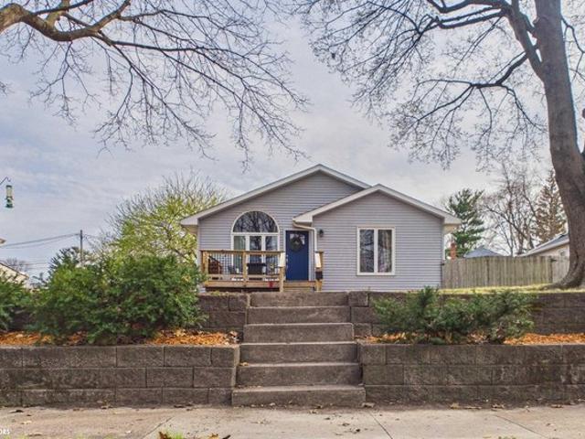 House for sale in Mahaska, Iowa
