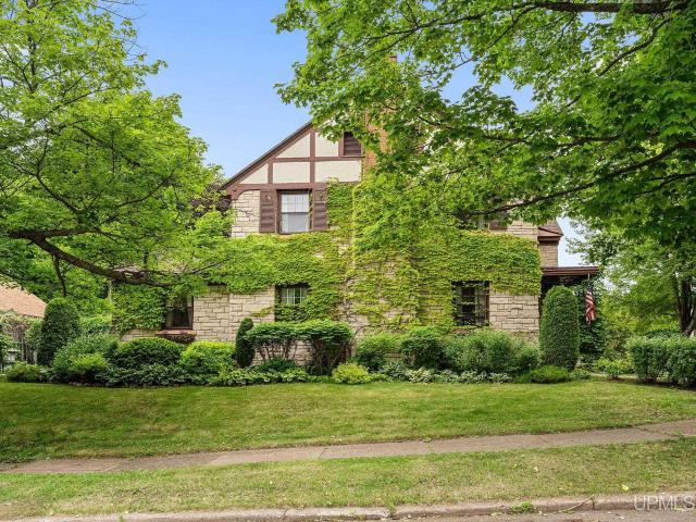 House for sale in Ishpeming, Michigan