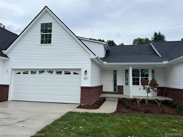 Condo for sale in Howell, Livingston County