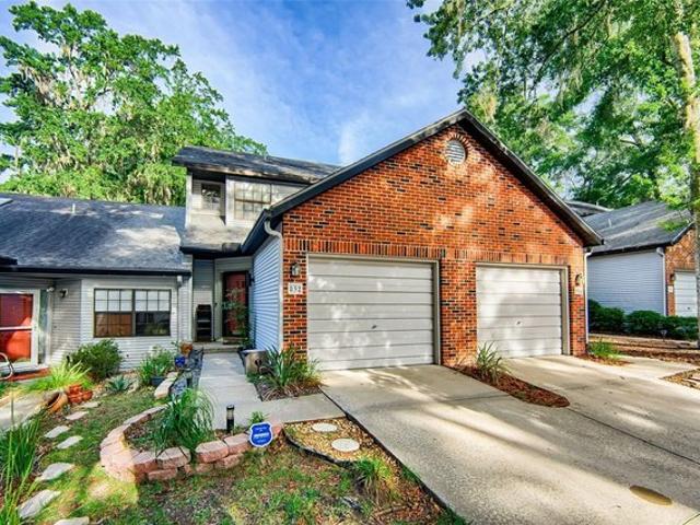 Townhouse for sale in Gainesville, Florida