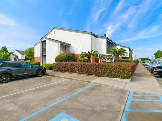 Townhouse for sale in Harahan, Jefferson Parish