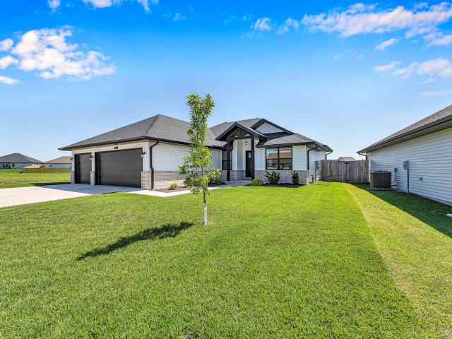 House for sale in Nixa, Missouri
