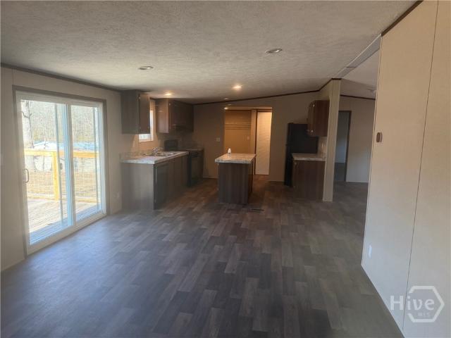 House for sale in Hull, Georgia