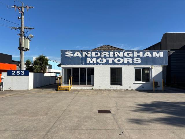 Warehouse for sale in Camerons Creek, Victoria
