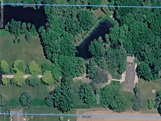 House for sale in Ontario