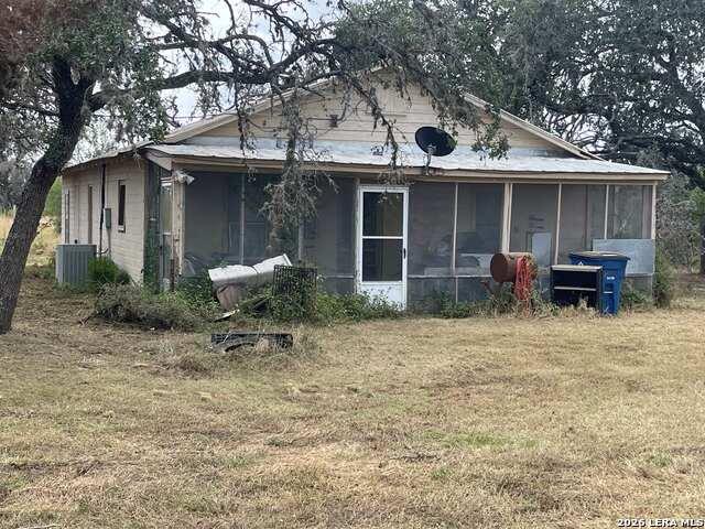 House for sale in Utopia, Medina County
