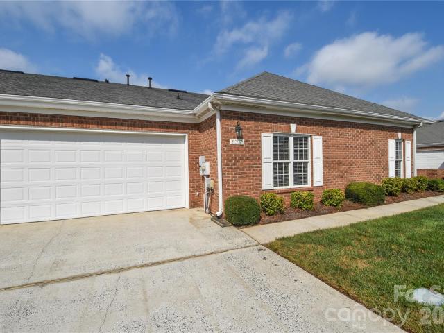 Condo for sale in Mecklenburg, North Carolina