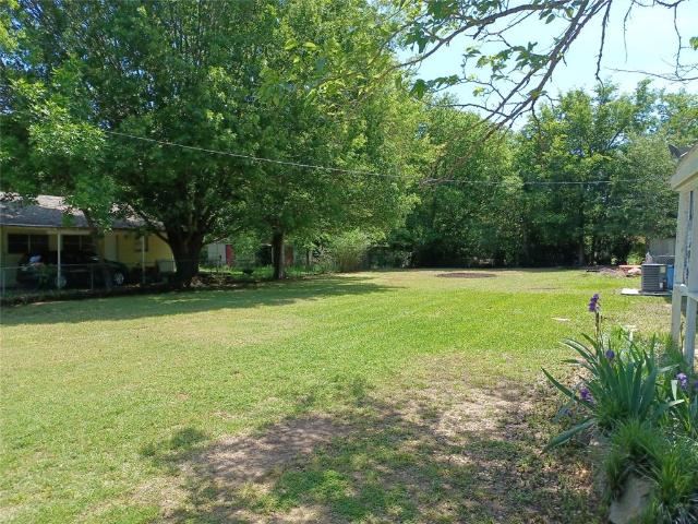 House for sale in Kemp, Texas