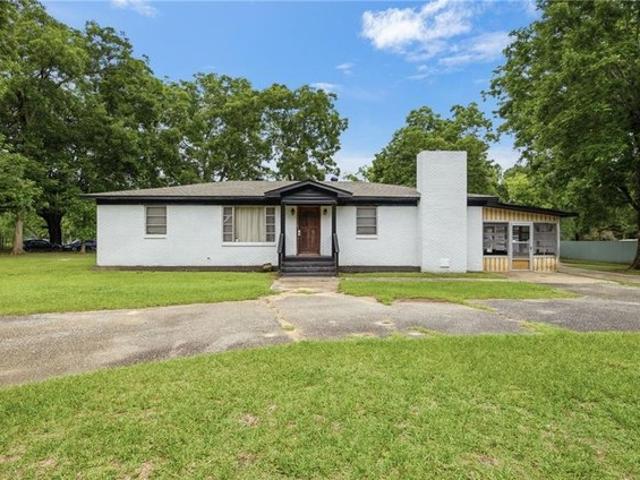 House for sale in Mobile, Alabama