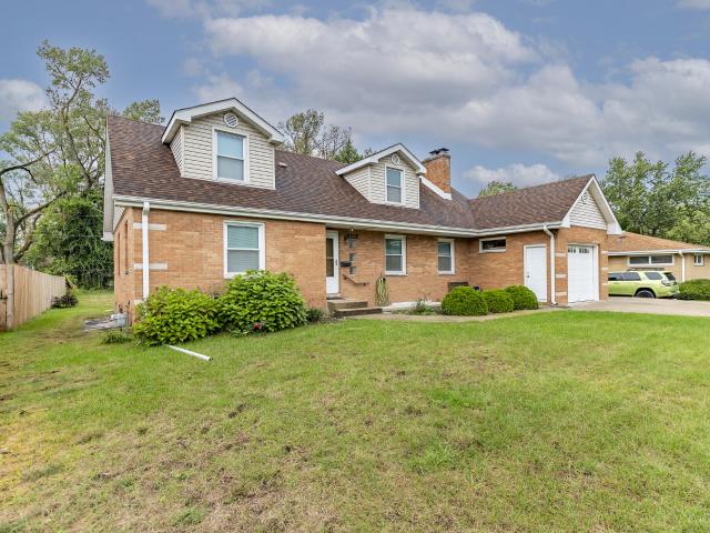 House for sale in Munster, Lake County