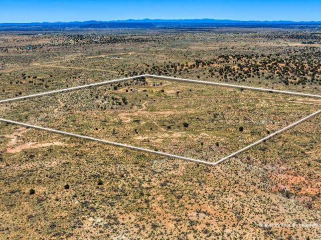 Land for sale in Navajo, Arizona