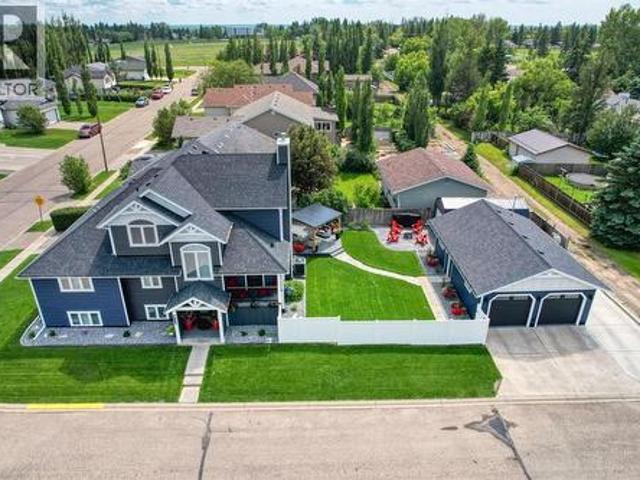 House for sale in Three Hills, Alberta