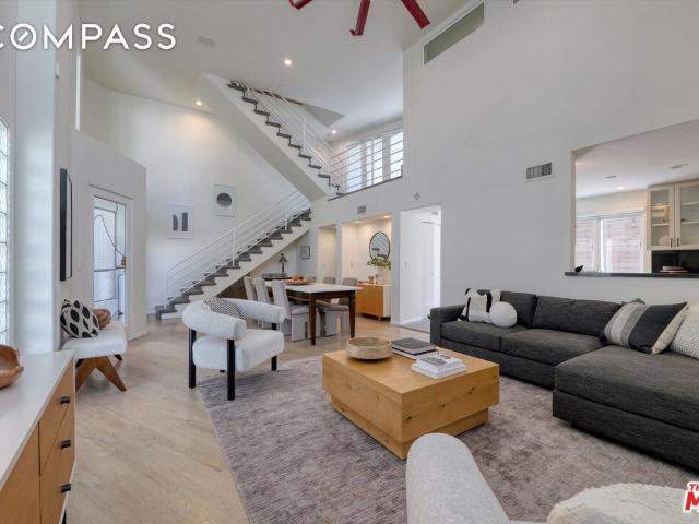Condo for sale in Santa Monica Condo for sale in Santa Monica