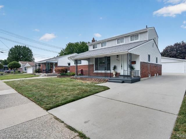 House for sale in Madison Heights, Michigan