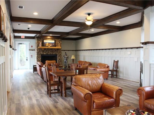 Condo for sale in The Woodlands, Clemson