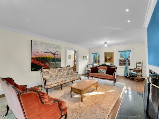 House for sale in Hillside, New Jersey