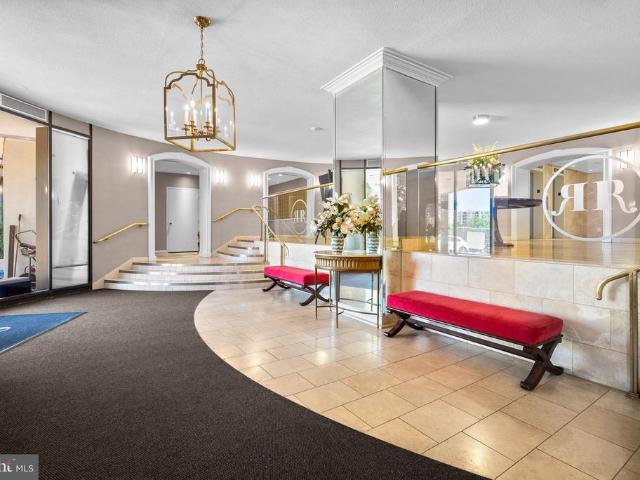 Condo for sale in Virginia