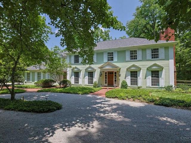 House for sale in Roselawn, Ohio