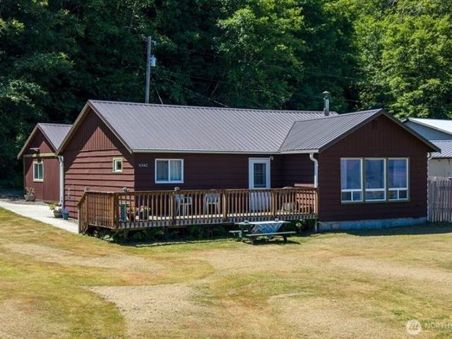 House for sale in Sekiu, Washington