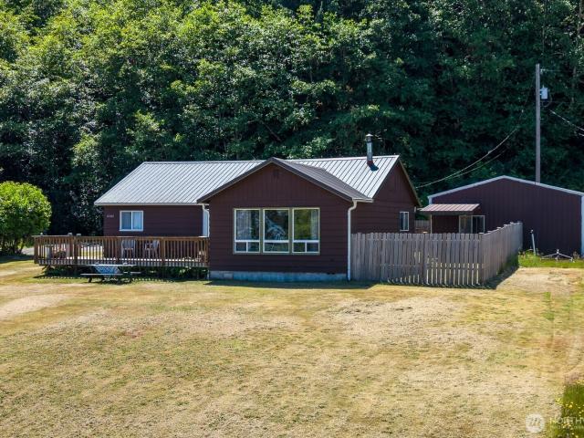 House for sale in Sekiu, Washington