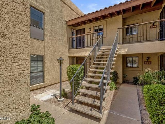 Townhouse for sale in Laveen, Arizona