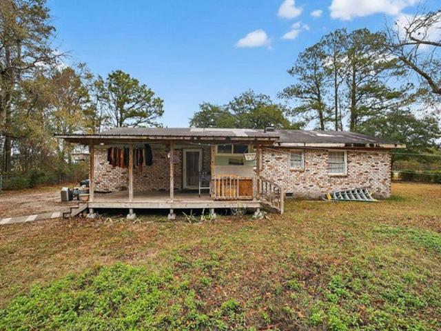 House for sale in Nichols, South Carolina