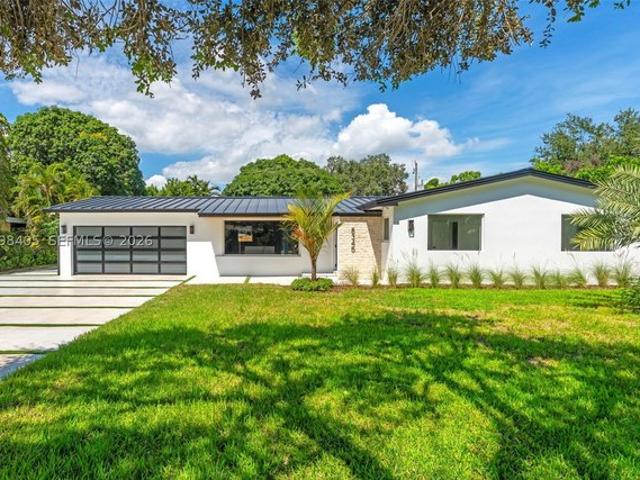 House for sale in Pinecrest, Miami-Dade County