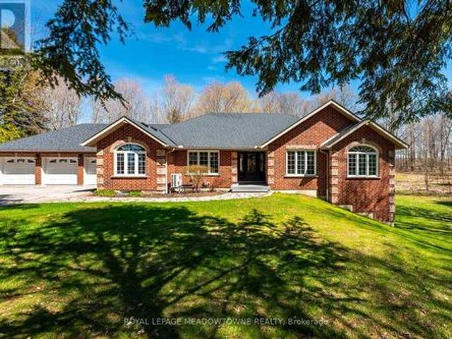 House for sale in Dufferin, Ontario