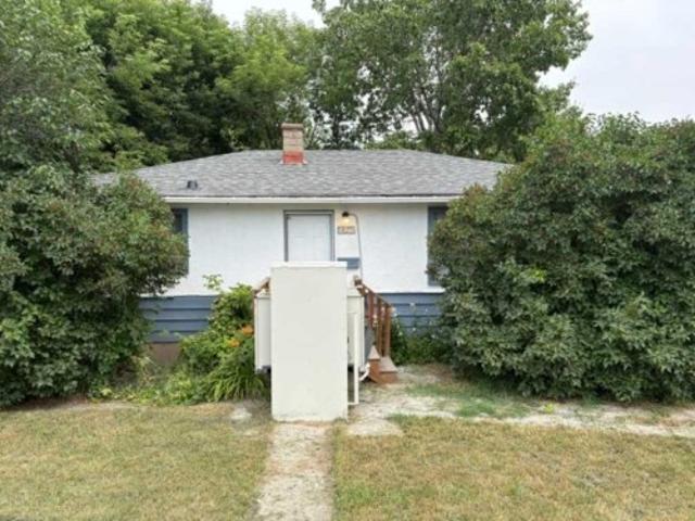 House for sale in Northwest, Alberta
