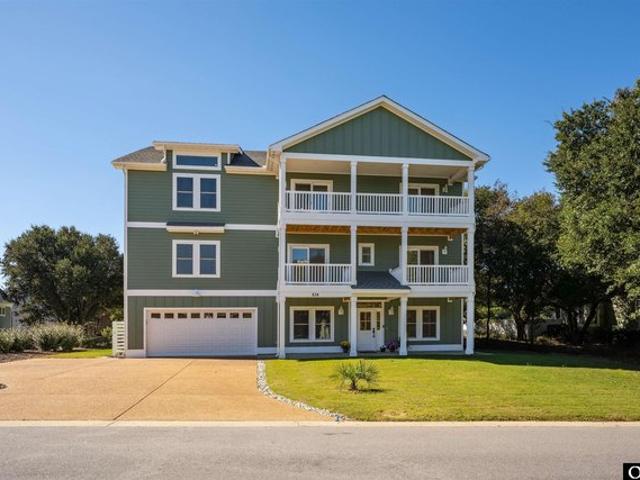 House for sale in Corolla, Currituck County