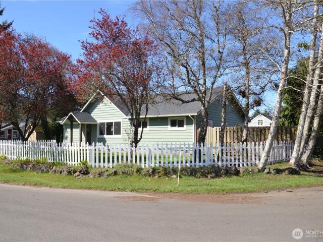 Property for sale in Grayland, Washington