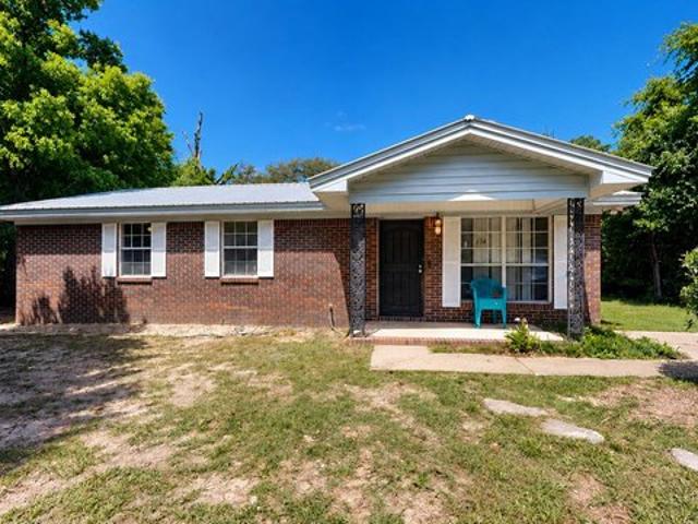 House for sale in Crestview, Florida