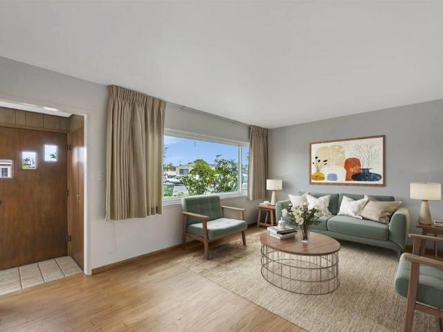 Duplex for sale in Chula Vista