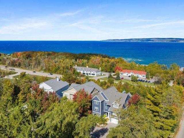 Condo for sale in Petoskey, Emmet County
