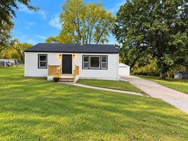 House for sale in Independence, Jackson County
