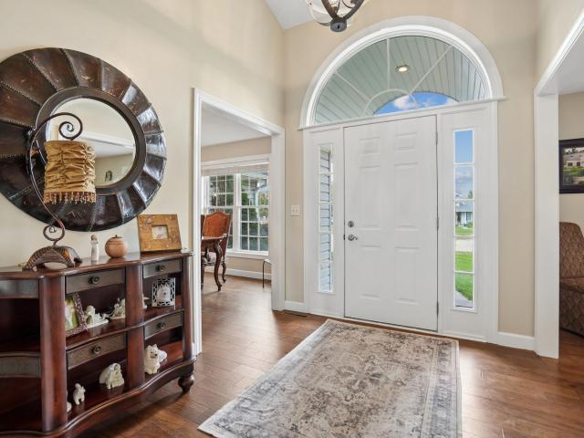 House for sale in Richmond Hill West, Geneseo