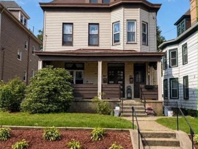 House for sale in Pittsburg, Pennsylvania