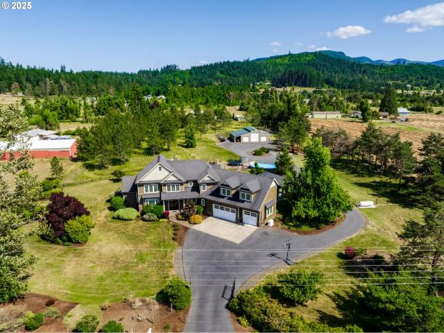 House for sale in Creswell