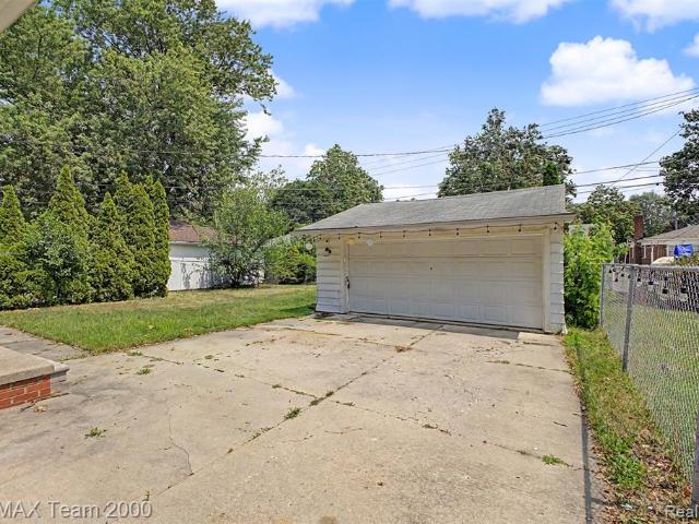 House for sale in Dearborn Heights, Michigan