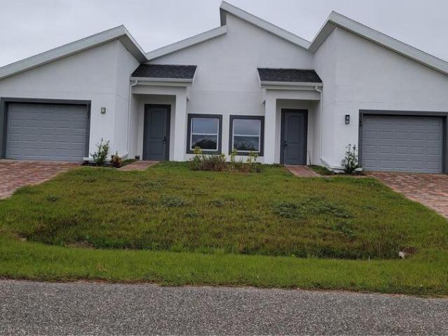 Duplex for rent in Port Charlotte
