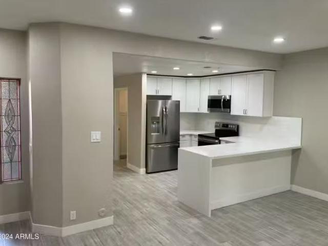 House for sale in Peoria, Westbrook Village