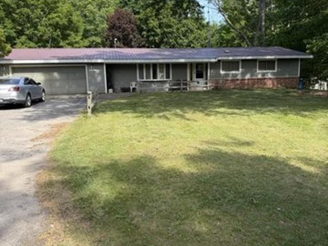 House for sale in Onekama, Michigan