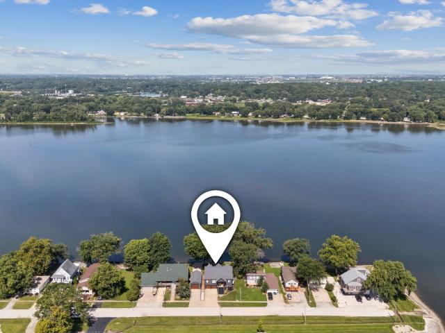 House for sale in Hampton, Rock Island County