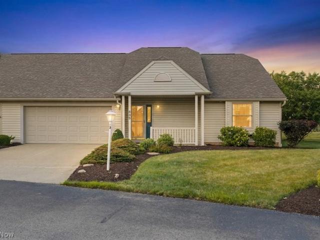 Condo for sale in Canal Fulton, Stark County